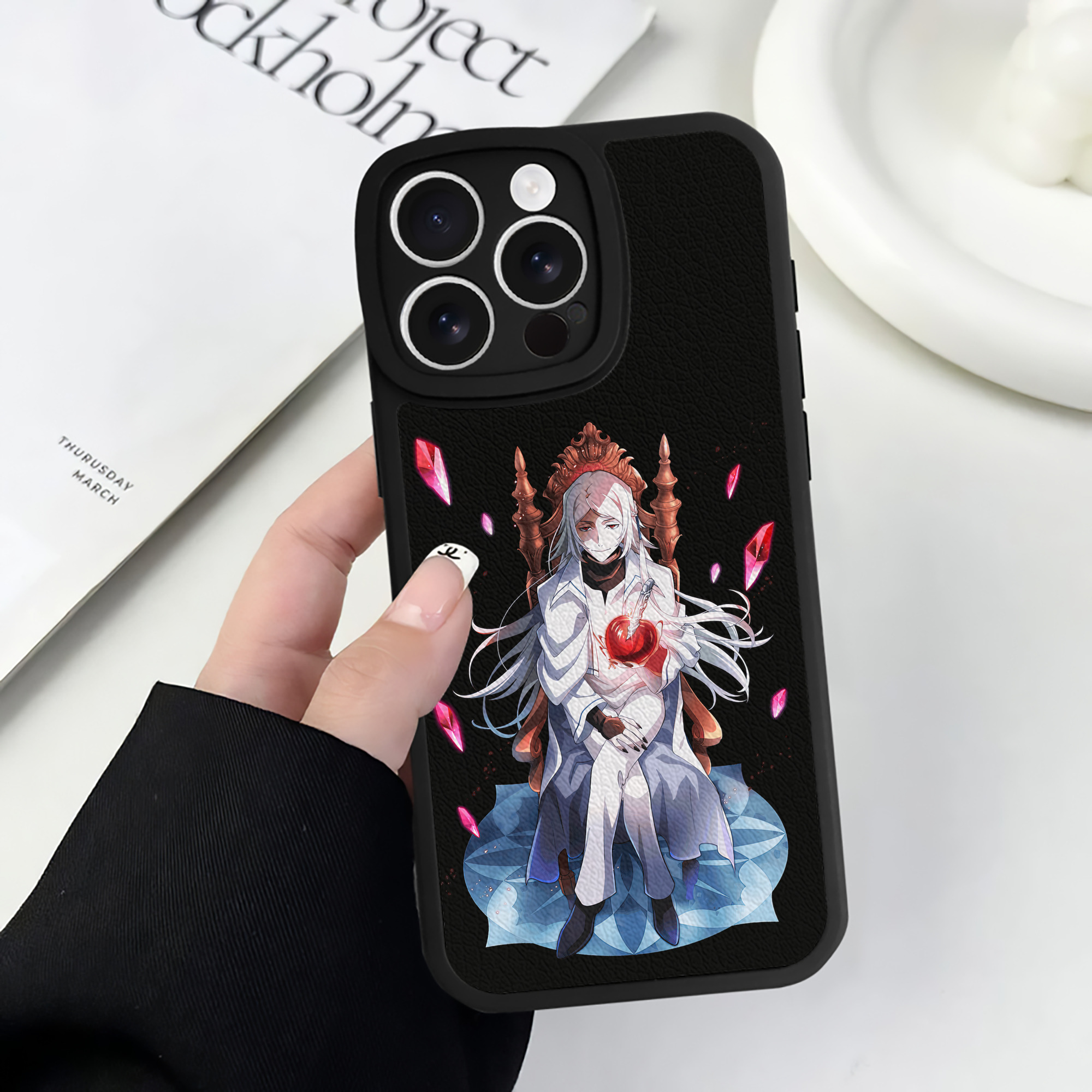 （画像用） 文豪ストレイドッグス Bungo Stray Dogs 【iPhone 16シリーズ対応】シリコンスマホケース（レザー調） 材質：シリコン